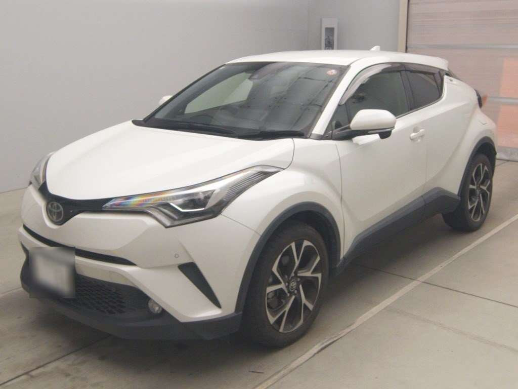 2016 Toyota C-HR NGX50[0]