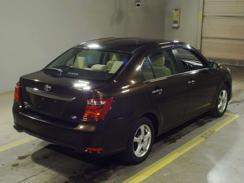 2015 Toyota Corolla Axio NRE161[1]