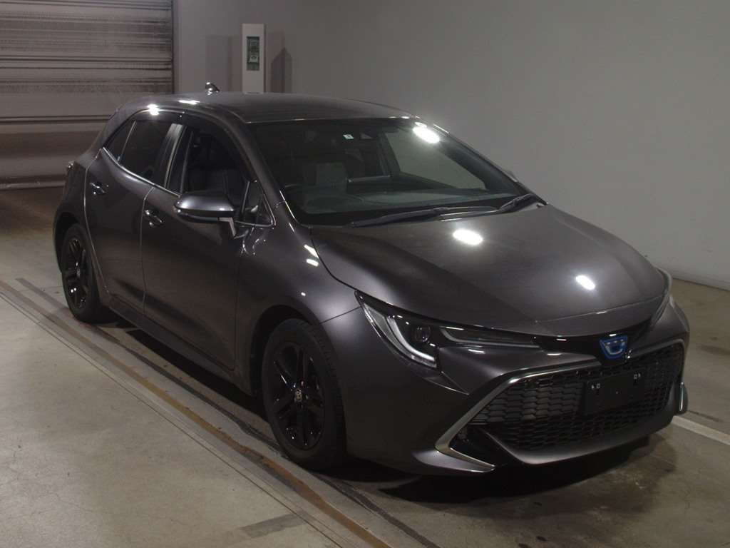 2021 Toyota Corolla Sports ZWE213H[2]