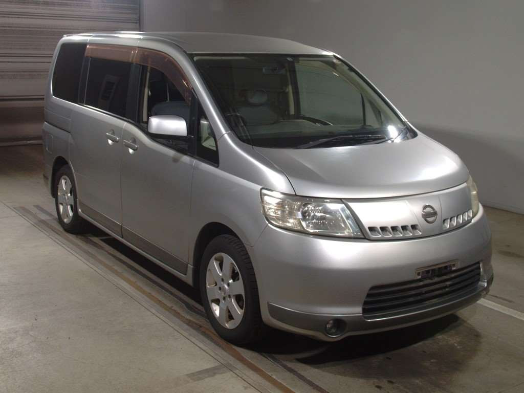 2006 Nissan Serena C25[2]