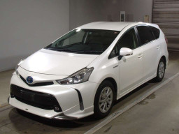 2015 Toyota Prius alpha