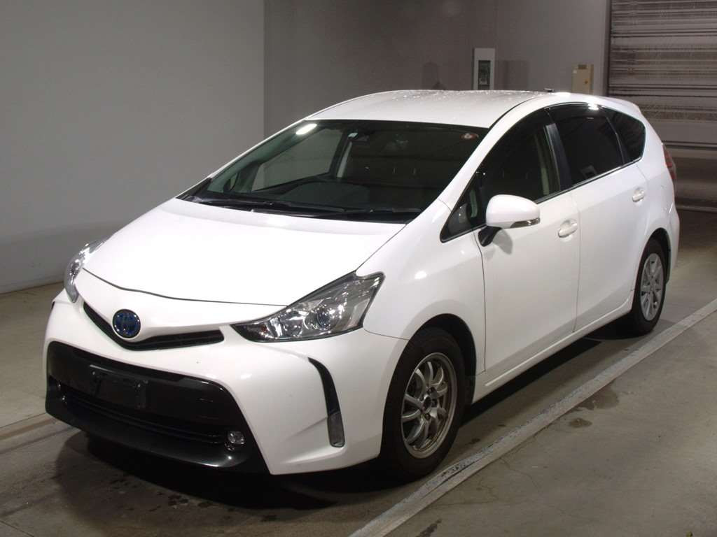 2020 Toyota Prius alpha ZVW41W[0]