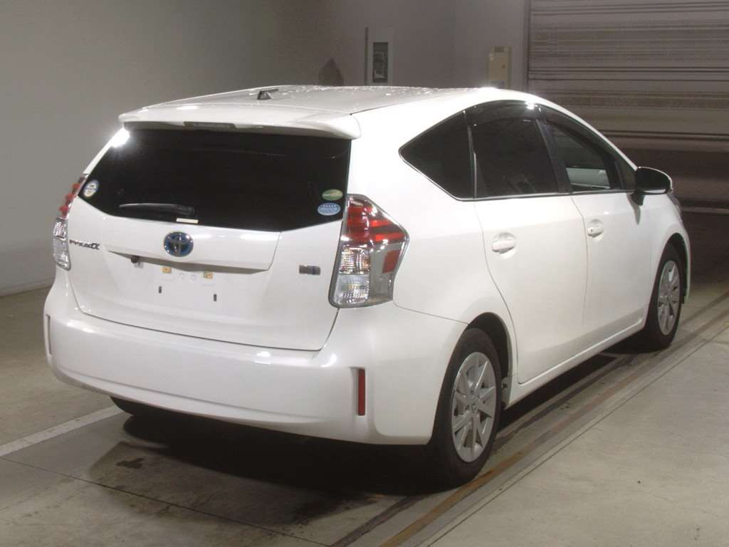 2020 Toyota Prius alpha ZVW41W[1]