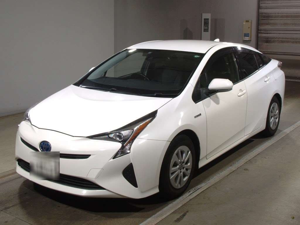 2016 Toyota Prius ZVW50[0]