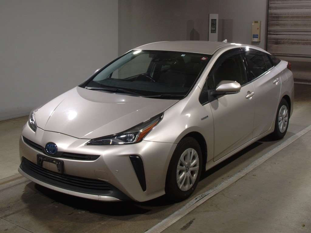 2019 Toyota Prius ZVW51[0]