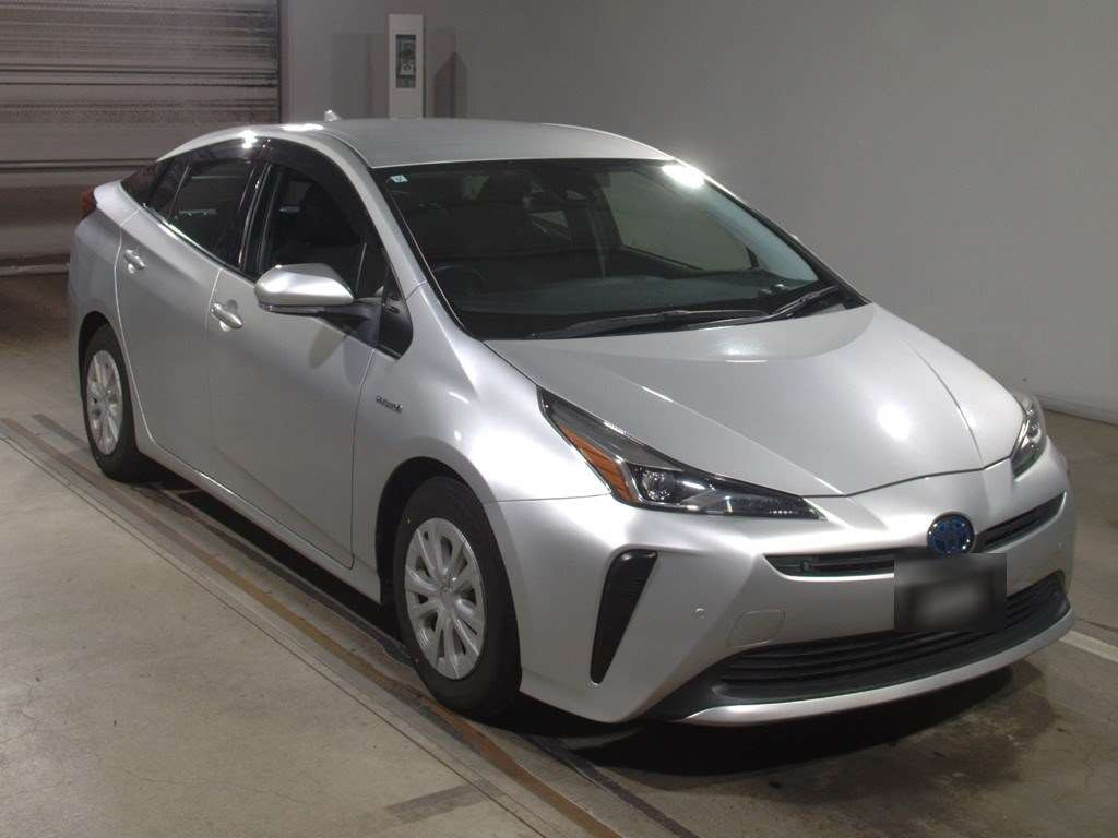 2019 Toyota Prius ZVW51[2]