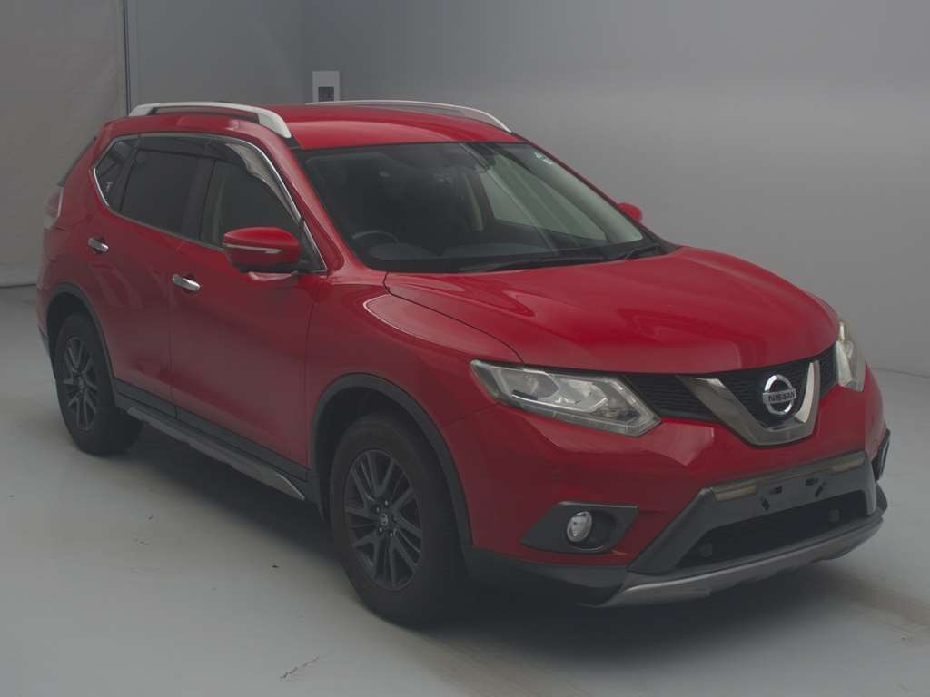 2015 Nissan X-Trail NT32[2]