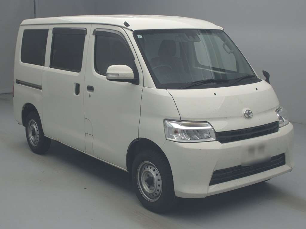 2020 Toyota Townace Van S413M[2]