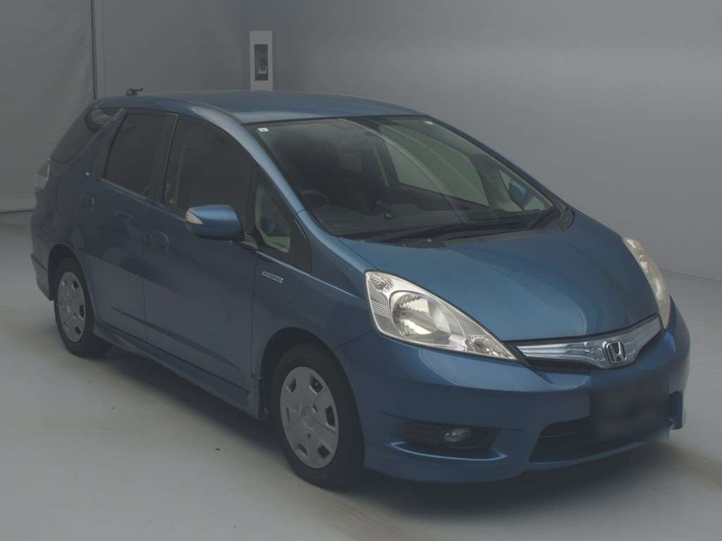 2013 Honda Fit Shuttle Hybrid GP2[2]