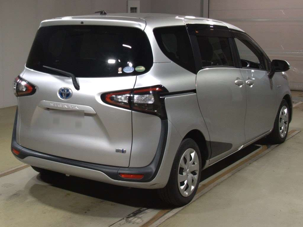 2018 Toyota Sienta NHP170G[1]