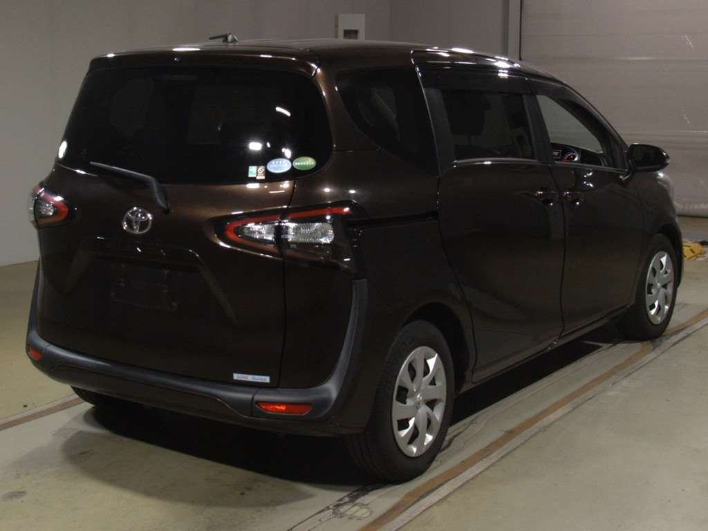 2018 Toyota Sienta NSP170G[1]