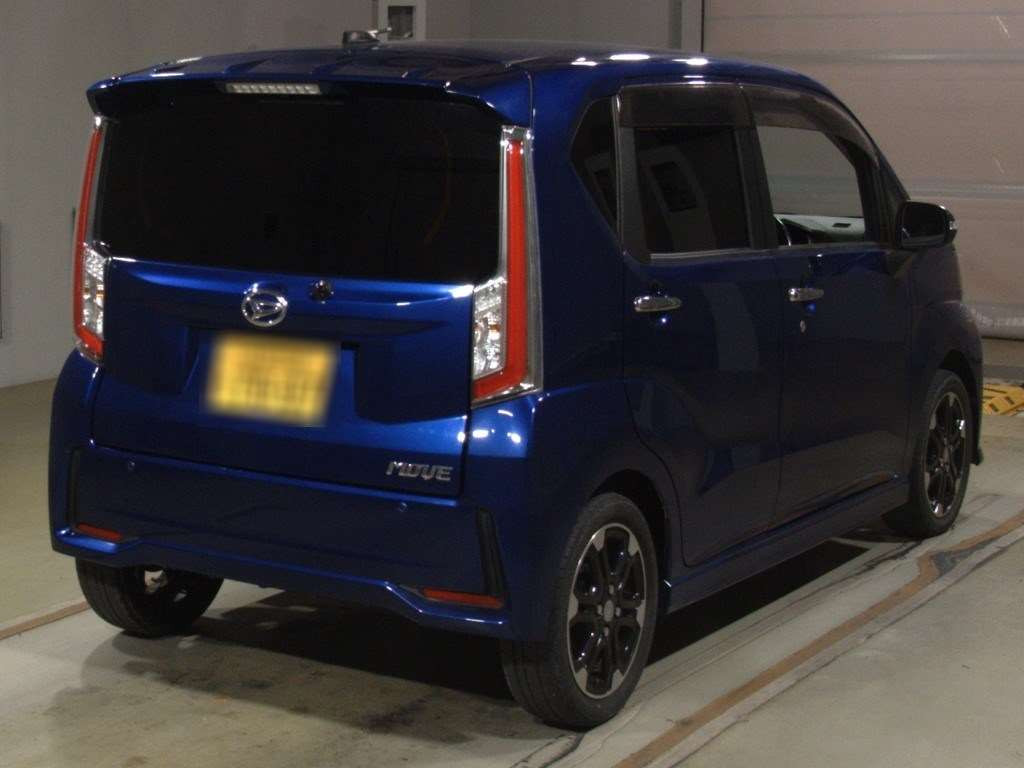 2015 Daihatsu Move LA150S[1]