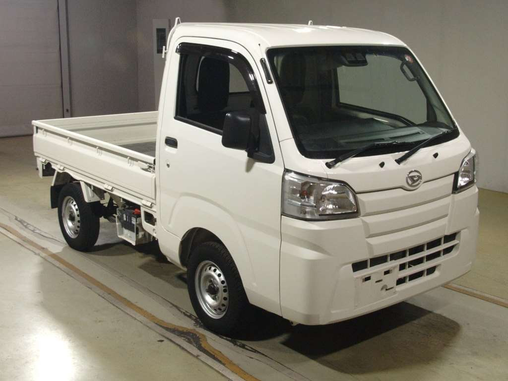 2018 Daihatsu Hijet Truck S500P[2]