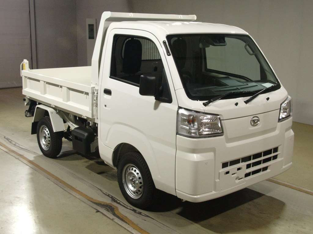 2024 Daihatsu Hijet Truck S510P[2]