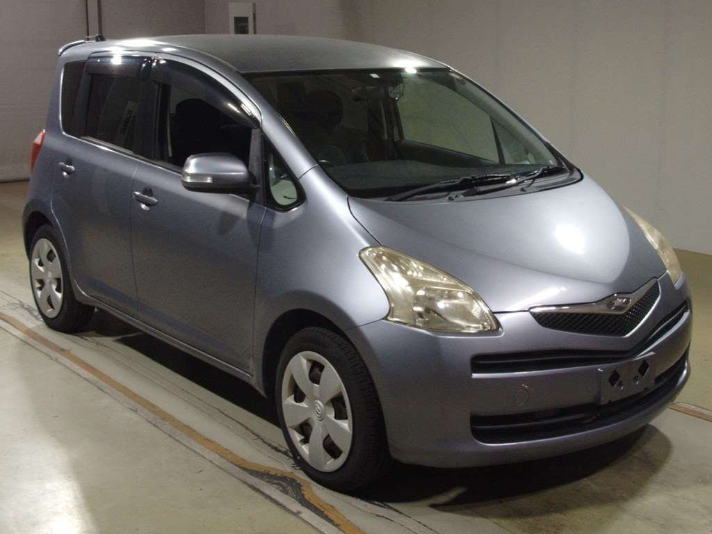 2006 Toyota Ractis NCP100[2]