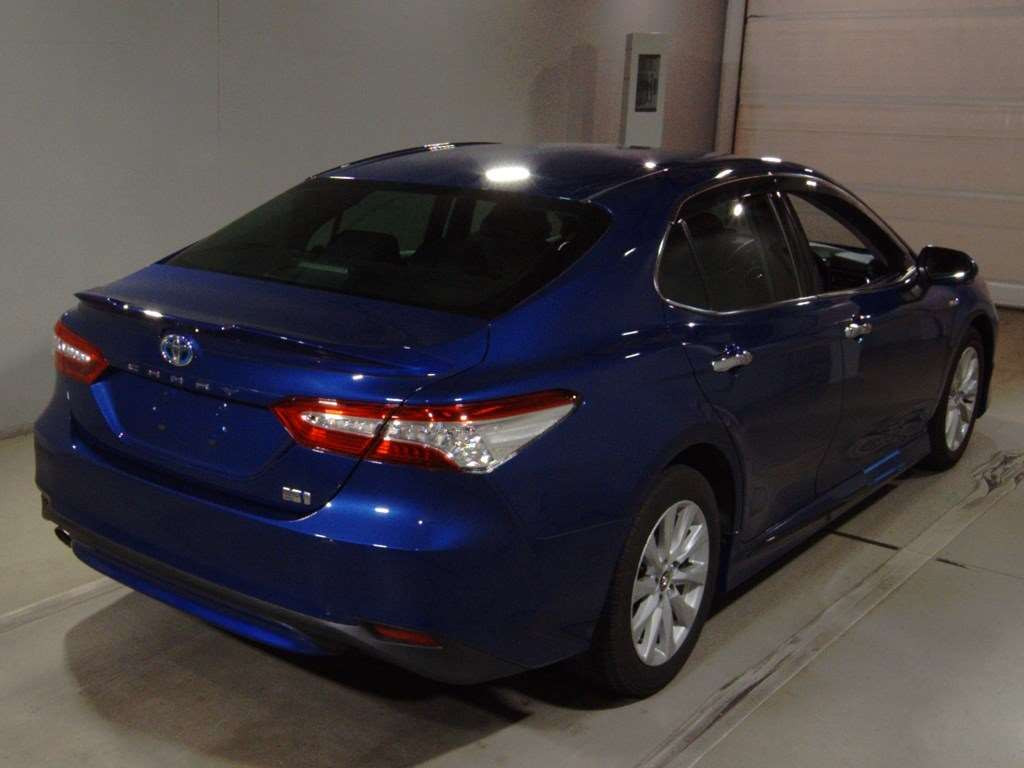 2017 Toyota Camry AXVH70[1]