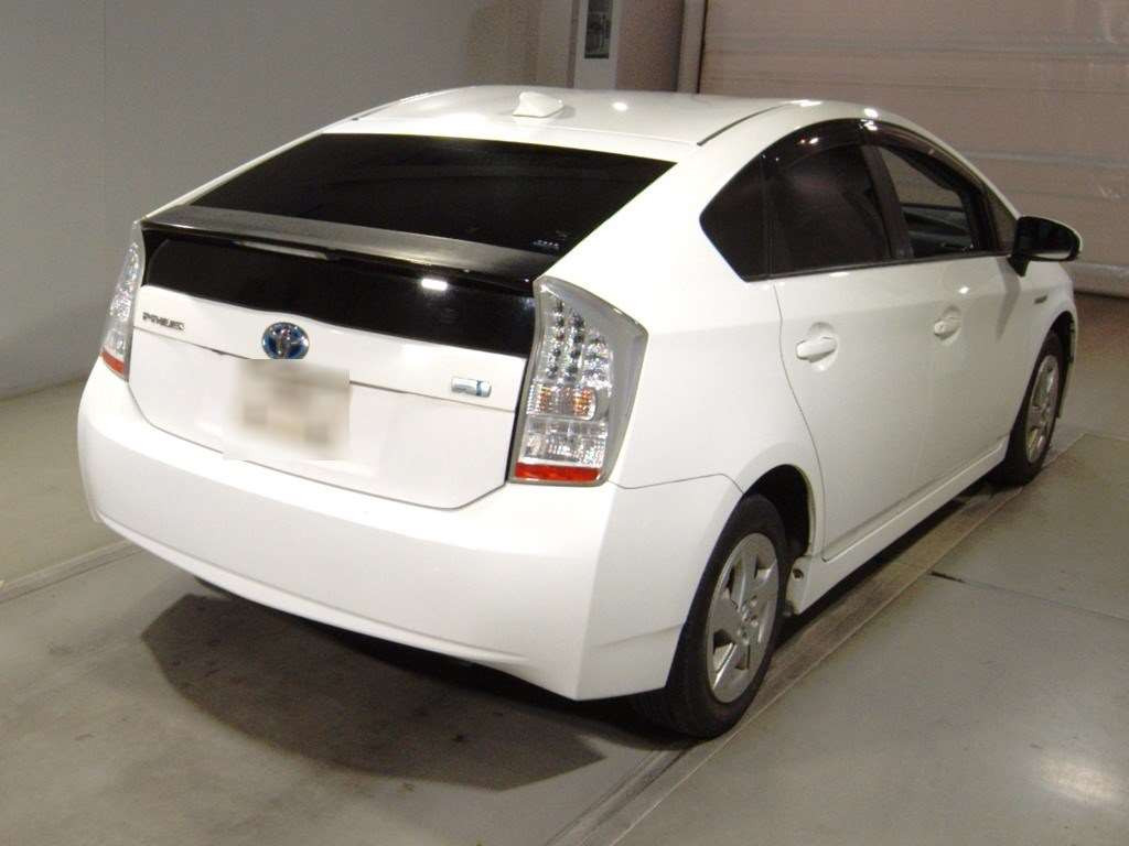 2009 Toyota Prius ZVW30[1]