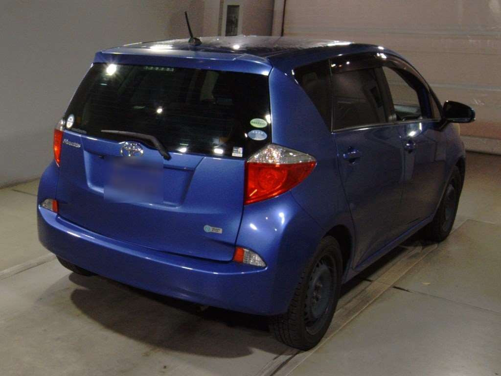 2012 Toyota Ractis NSP120[1]