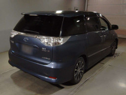 2012 Toyota Estima Hybrid