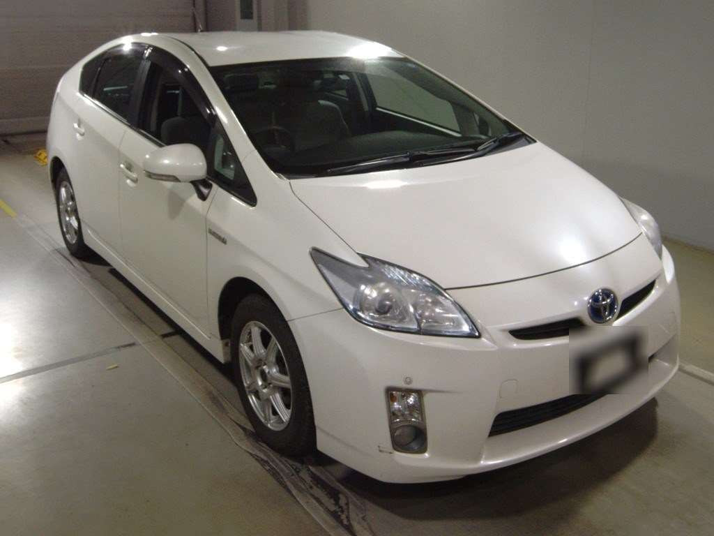 2009 Toyota Prius ZVW30[2]