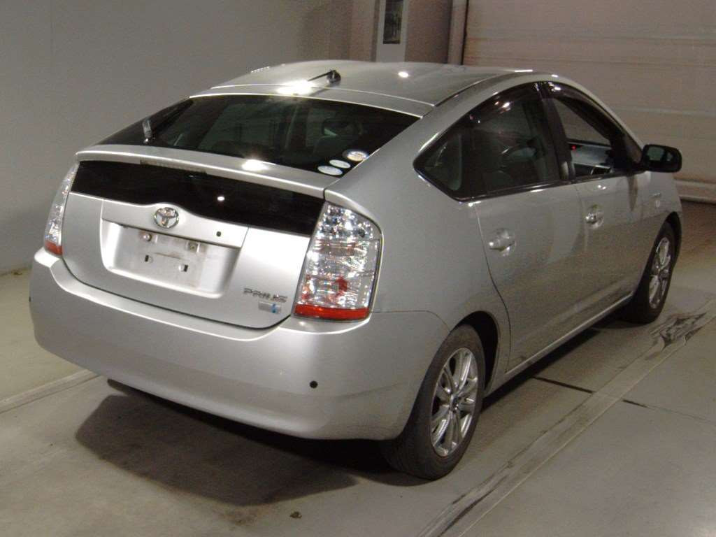 2008 Toyota Prius NHW20[1]