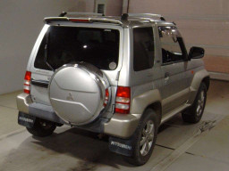 1997 Mitsubishi Pajero Jr