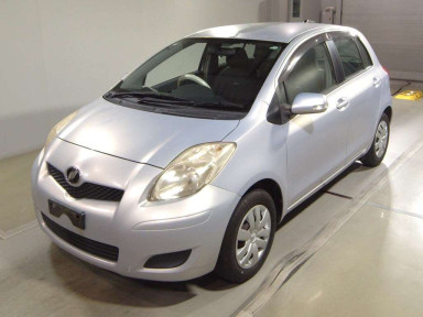 2010 Toyota Vitz