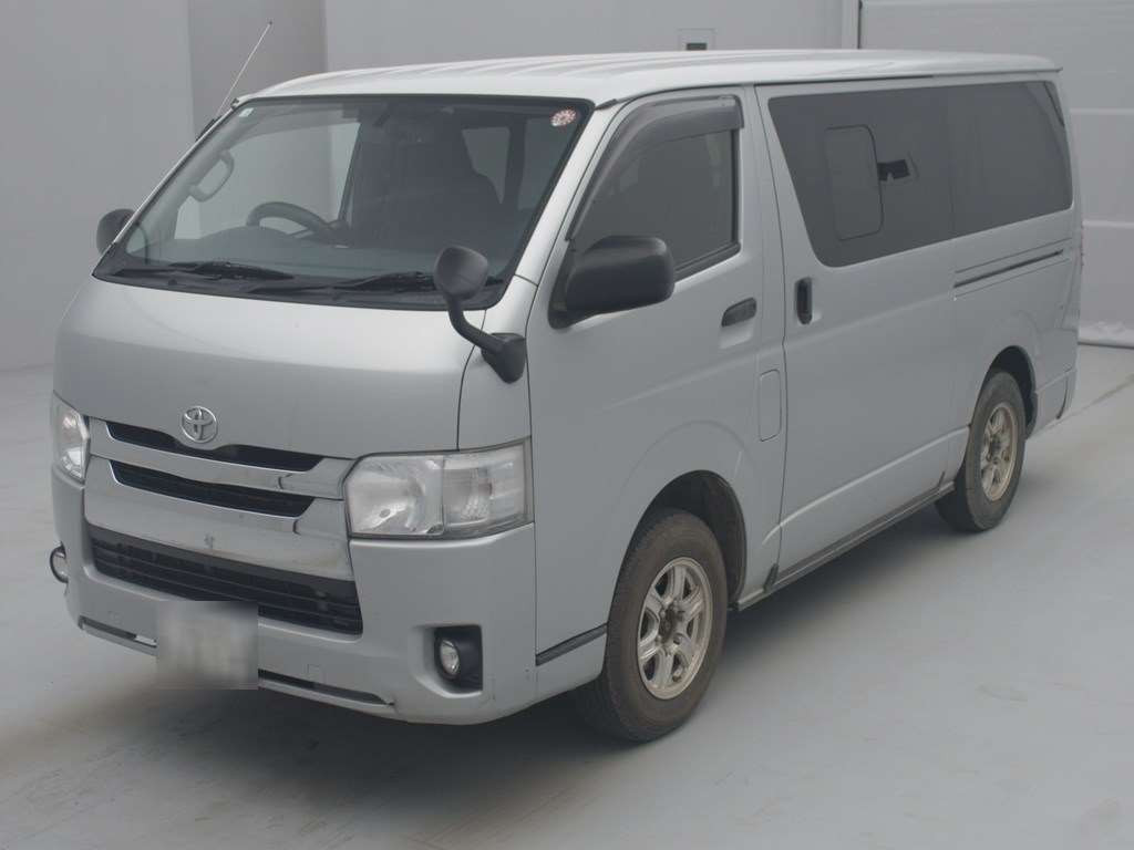 2016 Toyota Hiace Van KDH206V[0]