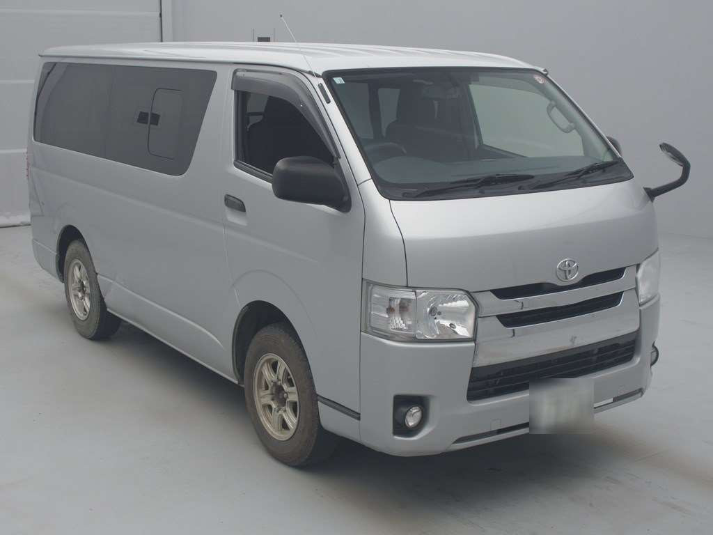 2016 Toyota Hiace Van KDH206V[2]