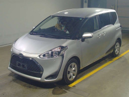 2021 Toyota Sienta