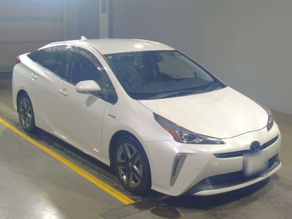 2019 Toyota Prius ZVW51[2]