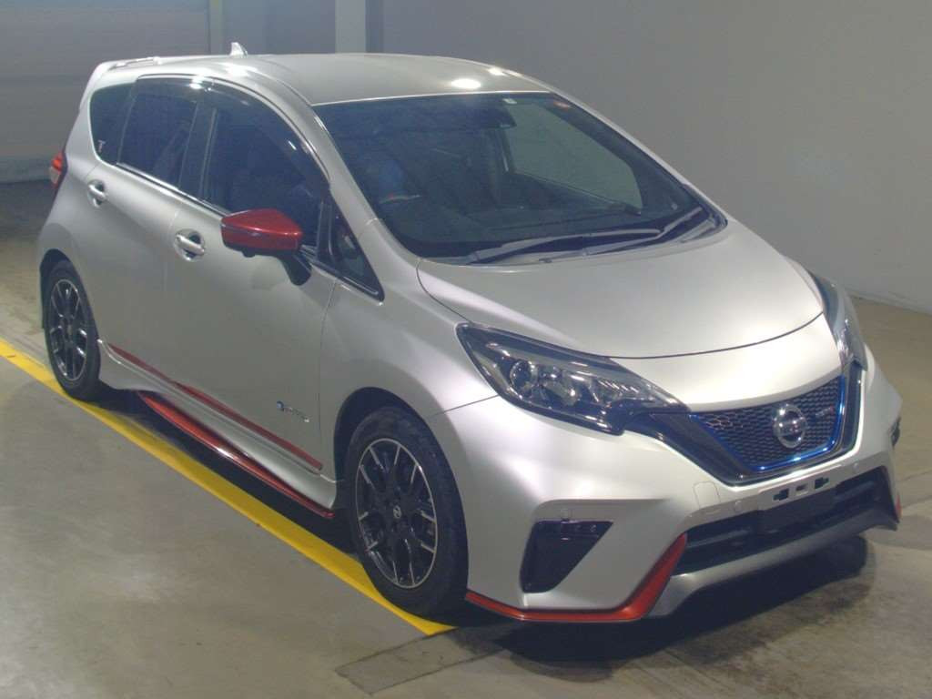 2017 Nissan Note HE12[2]