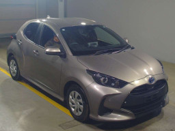 2021 Toyota YARIS