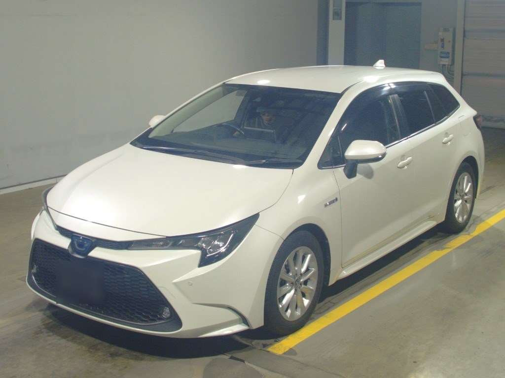 2020 Toyota Corolla Touring Wagon ZWE211W[0]