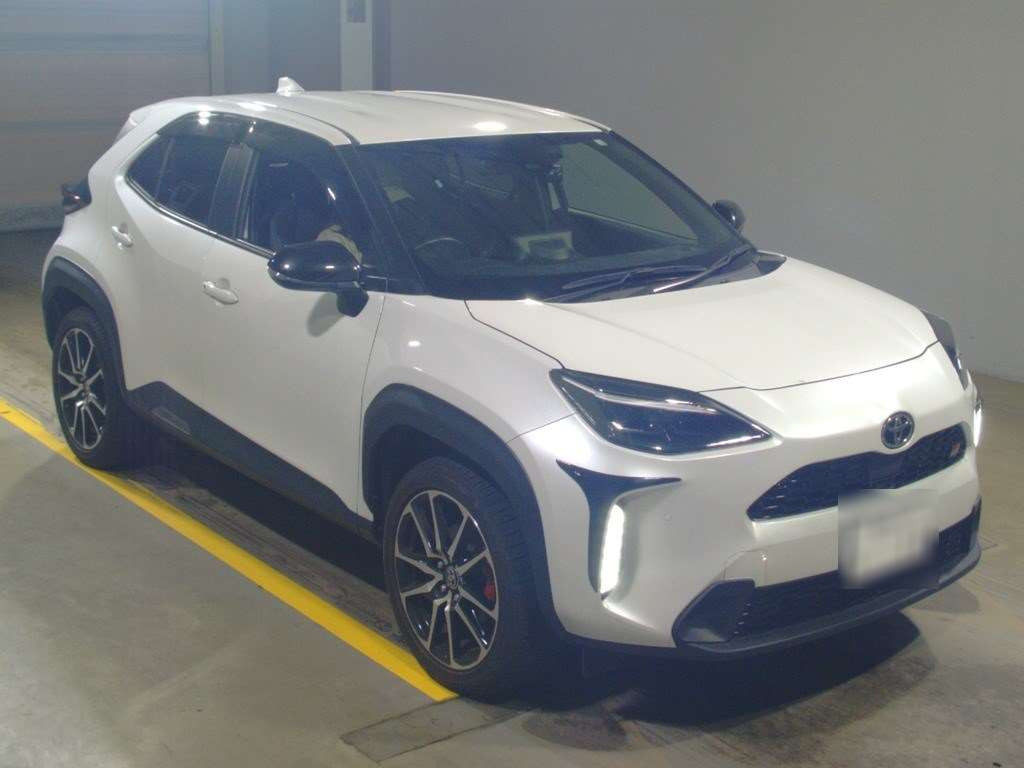 2022 Toyota YARIS CROSS MXPB10[2]