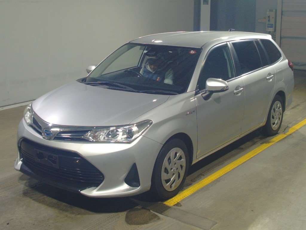 2017 Toyota Corolla Fielder NKE165G[0]