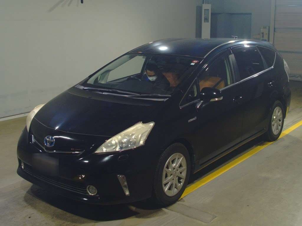 2012 Toyota Prius alpha ZVW41W[0]