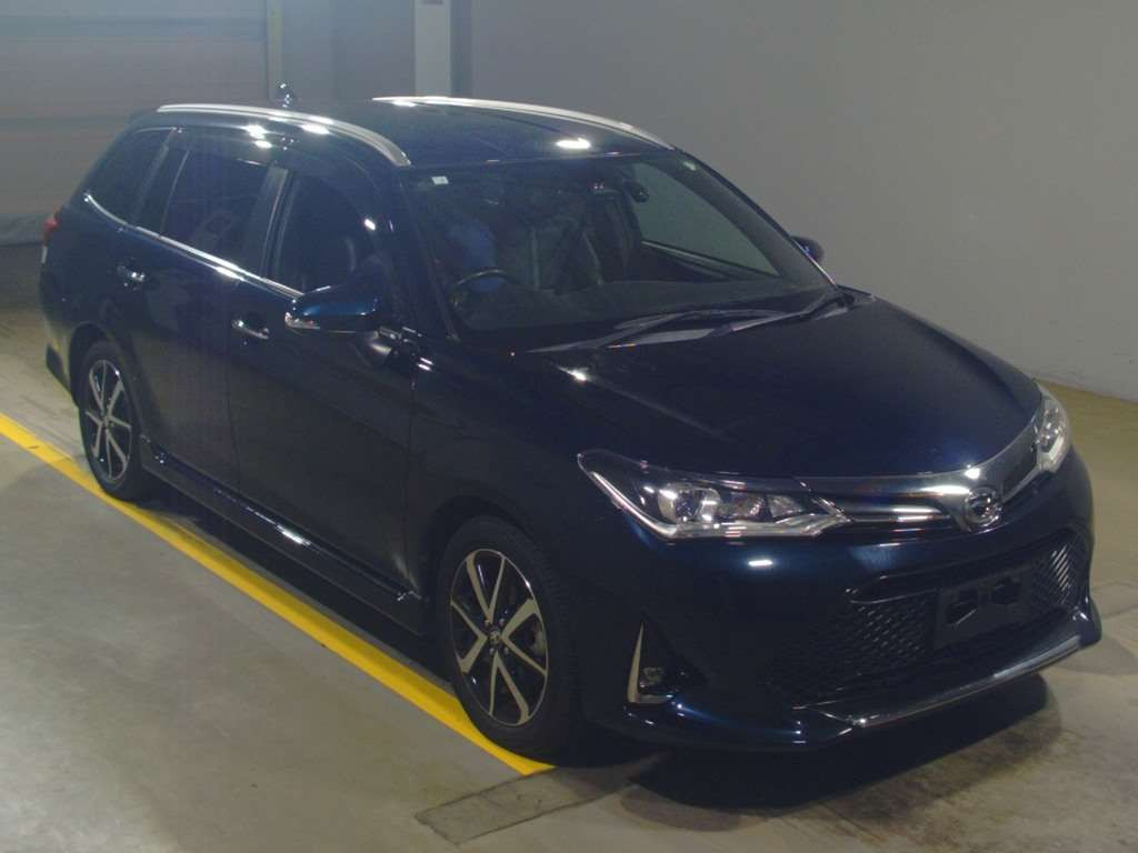 2018 Toyota Corolla Fielder NRE161G[2]