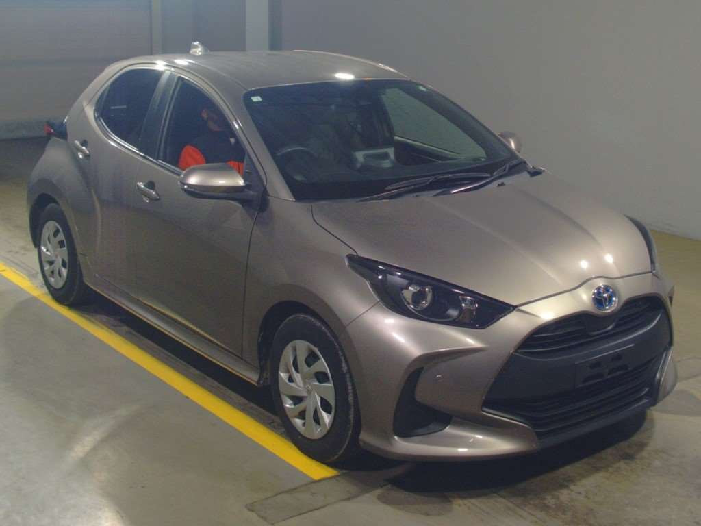 2021 Toyota YARIS MXPH10[2]