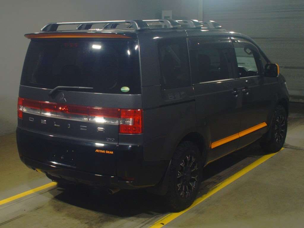 2017 Mitsubishi Delica D5 CV1W[1]