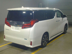 2022 Toyota Alphard