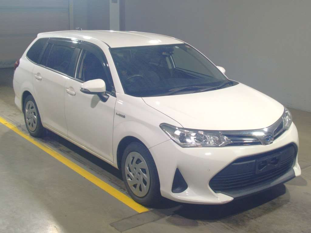 2019 Toyota Corolla Fielder NKE165G[2]