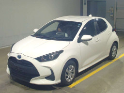 2021 Toyota YARIS