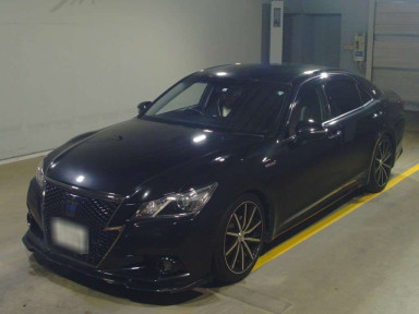 2015 Toyota Crown Hybrid