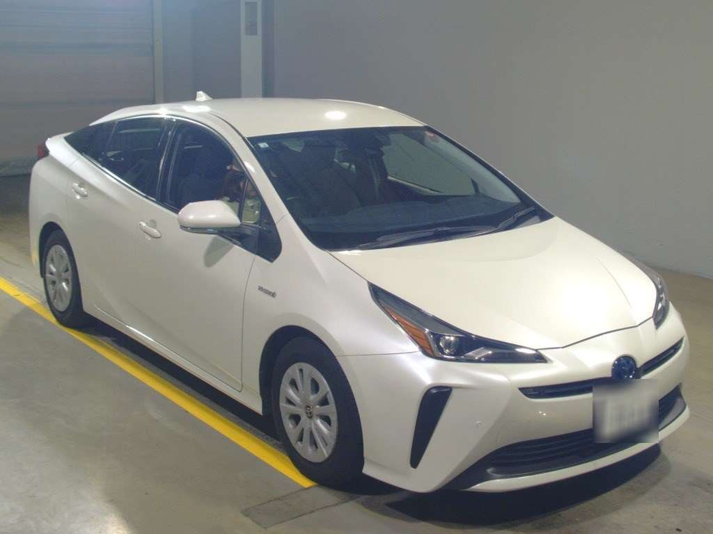 2019 Toyota Prius ZVW51[2]