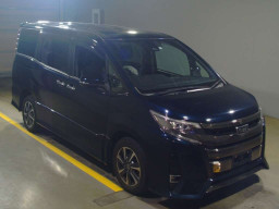 2020 Toyota Noah