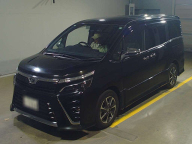 2019 Toyota Voxy