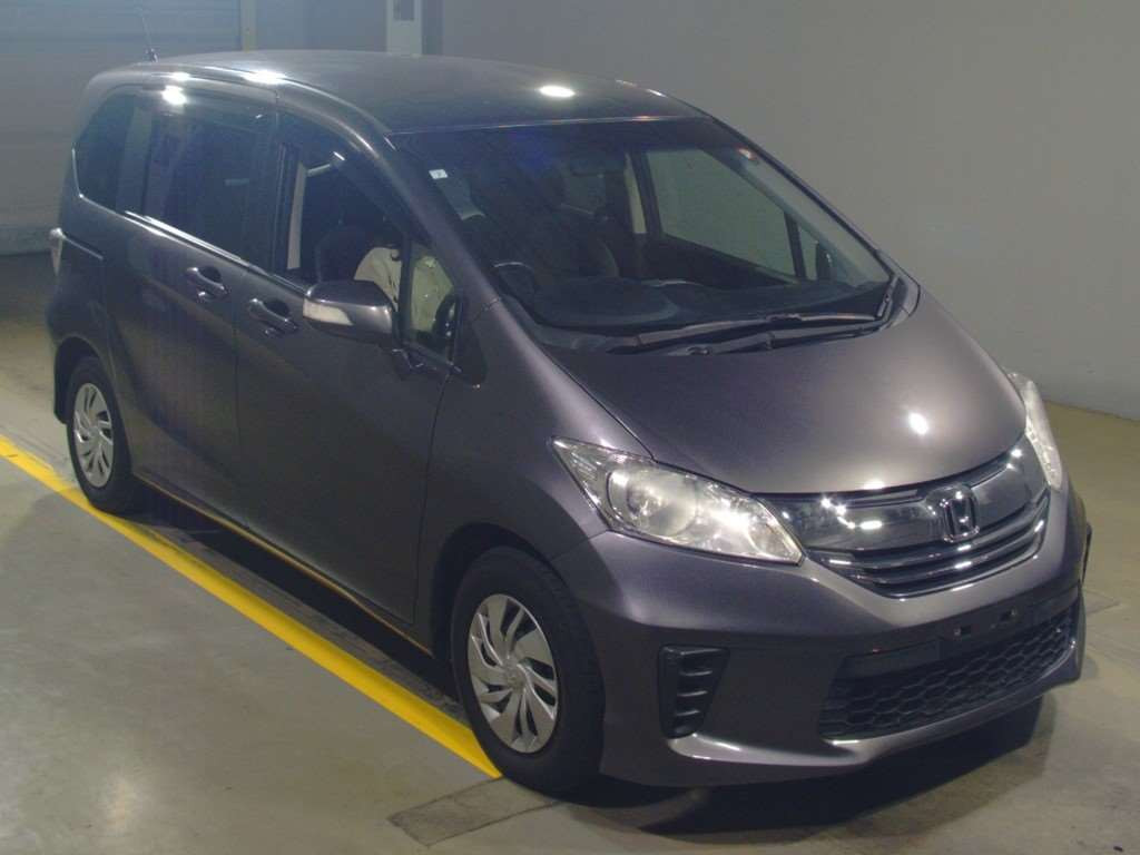 2016 Honda Freed GB3[2]