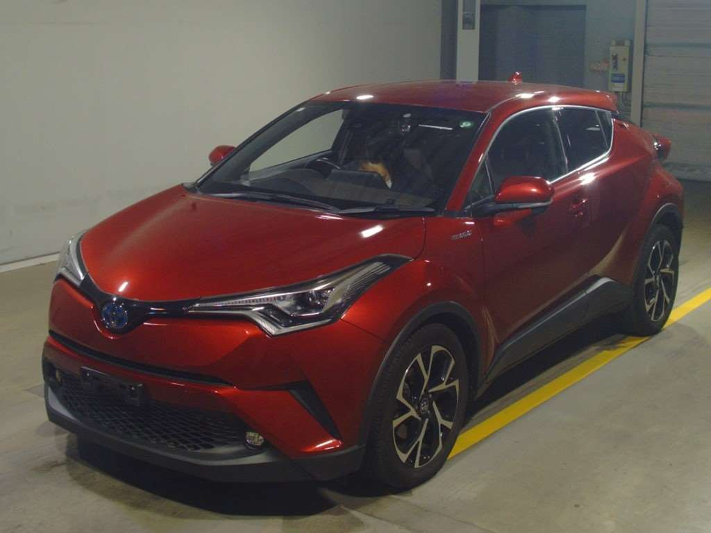 2018 Toyota C-HR ZYX10[0]