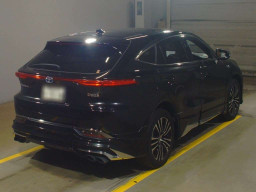 2023 Toyota Harrier PHEV